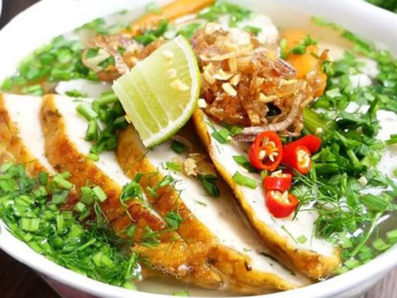Bánh canh chả cá đặc sản Nha Trang, Quy Nhơn